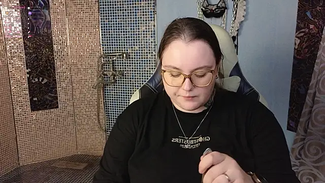 CatherineClaire online show from 08-09-26, 04:12
