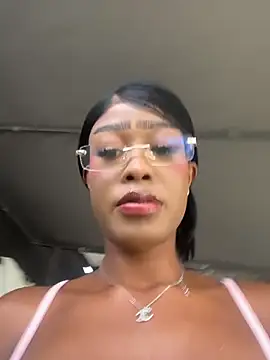 CocoaLuxeXXX online show from 07-30-26, 01:10