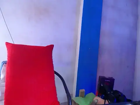 Brittani1258 online show from 05-08-26, 04:56