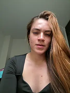  EmmaDavis  online show from 06-05-26, 09:42