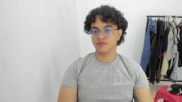 Donatello versus online show from 04-21-26, 02:51