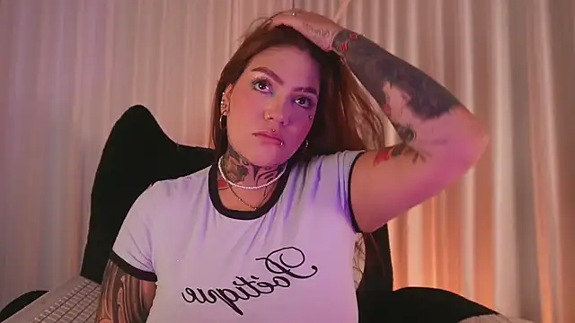 Tessa ruxh online show from 06-03-26, 11:46