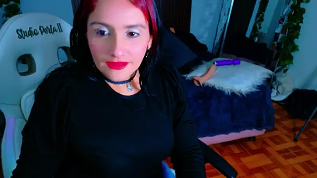 kataleya03 online show from 07-12-26, 12:40