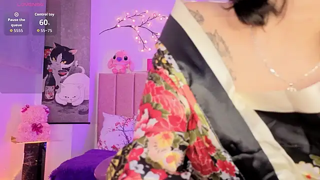 Roose eva online show from 05-05-26, 09:12