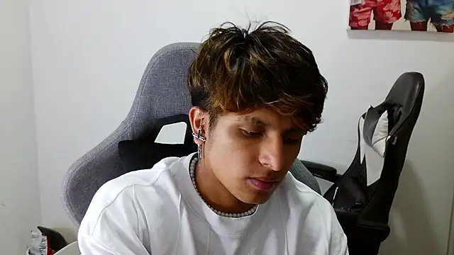 dany fans online show from 04-27-26, 12:08