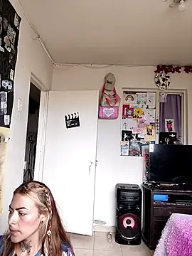 evafuckasd online show from 07-15-26, 06:13