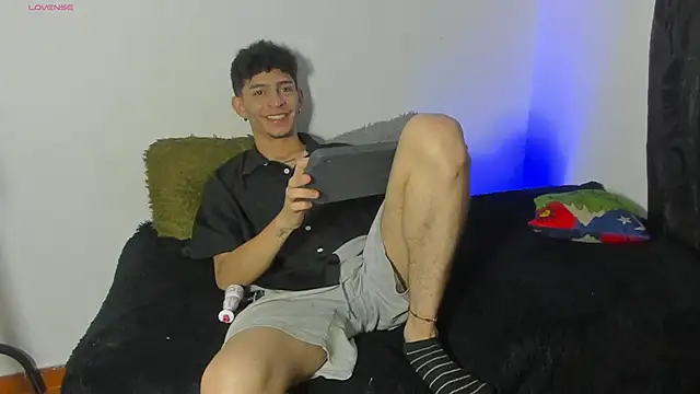  IanLark online show from 05-30-26, 07:38