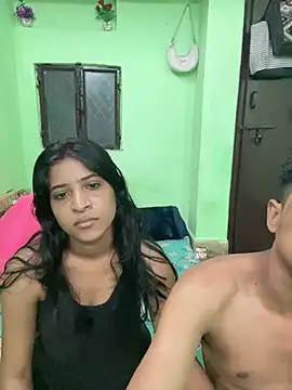 Snapshot of hot-couple-0 chatting on 07-09-26, 01:15 hot-couple-0 online show from 07-09-26, 01:15
