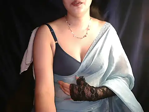 aaysha lov online show from 07-25-26, 11:41