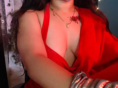 Myra Luxe online show from 05-23-26, 03:01