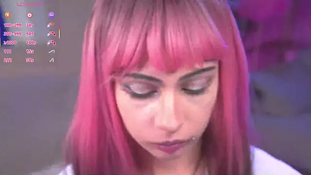 Snapshot of CosplayDream chatting on 05-20-26, 06:19 CosplayDream online show from 05-20-26, 06:19