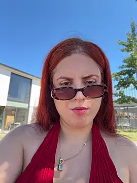 Snapshot of lumazzy chatting on 07-04-26, 10:43 lumazzy online show from 07-04-26, 10:43