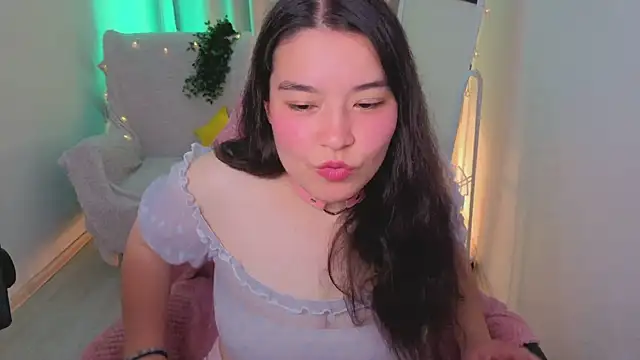MomoRins online show from 07-14-26, 10:04