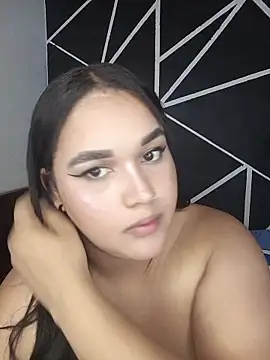 MIIA FOXXY online show from 04-21-26, 07:39