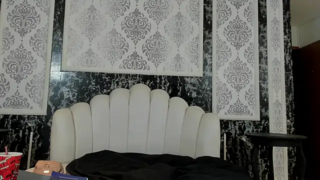Agata Jade online show from 05-26-26, 11:50