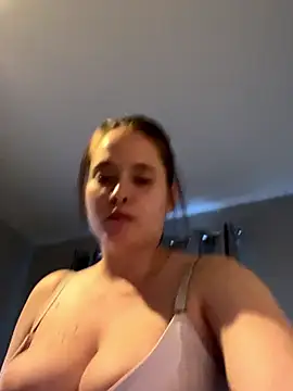 Poppylooloo online show from 04-25-26, 07:00