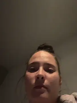 Poppylooloo online show from 05-01-26, 08:02