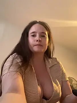Poppylooloo online show from 05-02-26, 02:00