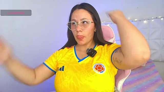 Ivonny Goldie online show from 06-08-26, 02:12