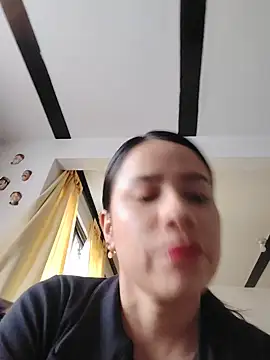 Nicol Alvarez1 online show from 06-21-26, 10:23