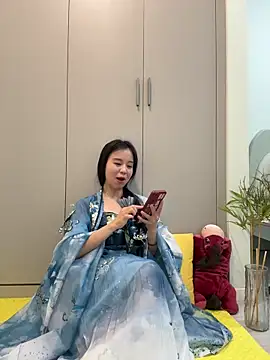 NiNa5203 online show from 05-11-26, 06:08