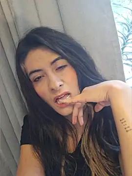 AshleyyHall online show from 06-06-26, 03:17