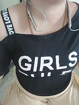 Call Honey online show from 08-08-26, 04:36