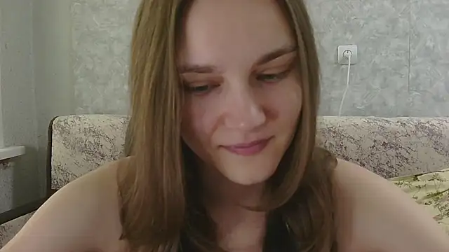 Snapshot of DolcezzaCream chatting on 06-30-26, 12:50 DolcezzaCream online show from 06-30-26, 12:50