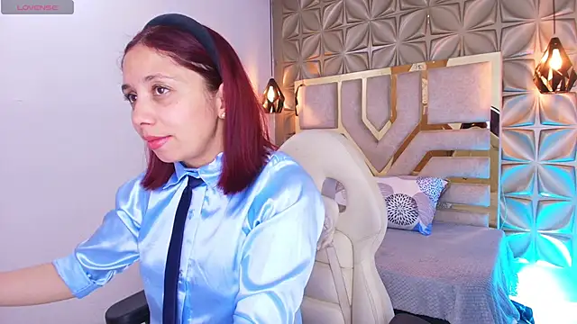 stephaniesun  online show from 06-05-26, 01:17