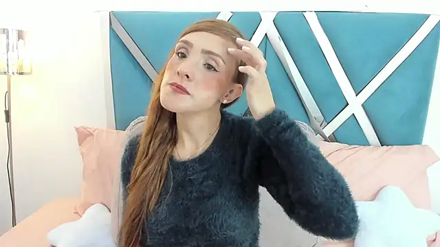 Snapshot of Nicoll_89 chatting on 06-19-26, 12:20 Nicoll 89 online show from 06-19-26, 12:20