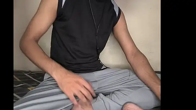 ShadowStreamX online show from 06-18-26, 08:14