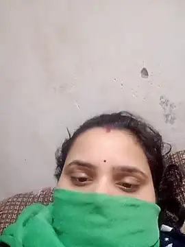 Snapshot of khushibaby85 chatting on 04-27-26, 06:50 khushibaby85 online show from 04-27-26, 06:50
