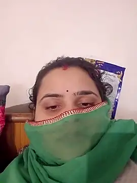 Snapshot of khushibaby85 chatting on 05-04-26, 08:49 khushibaby85 online show from 05-04-26, 08:49