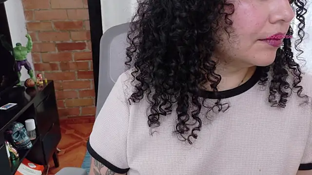 MissBronte online show from 05-23-26, 03:49