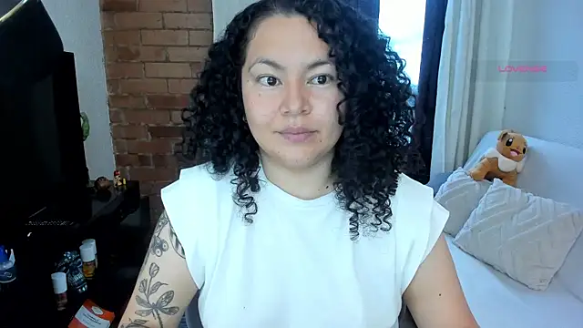 MissBronte online show from 06-03-26, 10:59