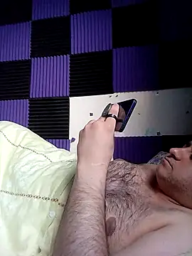 bearfilms online show from 04-23-26, 04:46