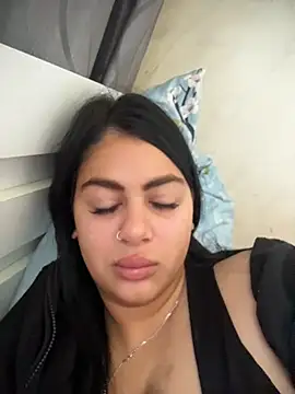 LilyLovell online show from 05-10-26, 09:25