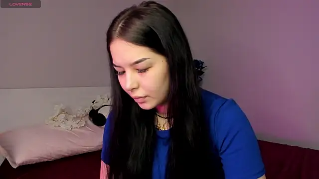Snapshot of missinfull chatting on 05-06-26, 01:16 missinfull online show from 05-06-26, 01:16