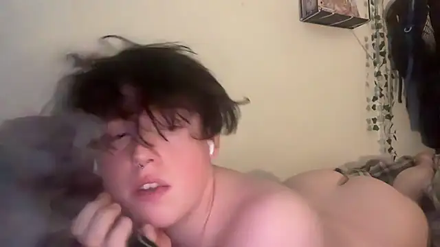 JacobHiltonn online show from 04-23-26, 10:03