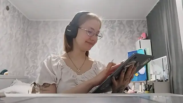 MyungWormington online show from 04-25-26, 11:24