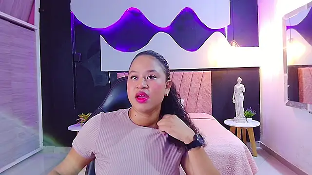 Lis  Shepard online show from 04-24-26, 12:29