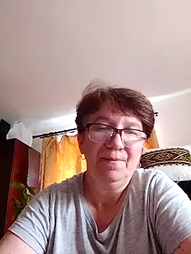 Snapshot of KetQueen101 chatting on 05-11-26, 02:45 KetQueen101 online show from 05-11-26, 02:45