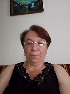 Snapshot of KetQueen101 chatting on 06-08-26, 11:32 KetQueen101 online show from 06-08-26, 11:32