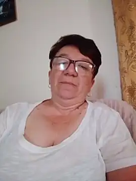 Snapshot of KetQueen101 chatting on 06-14-26, 01:02 KetQueen101 online show from 06-14-26, 01:02