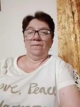 Snapshot of KetQueen101 chatting on 06-21-26, 08:11 KetQueen101 online show from 06-21-26, 08:11