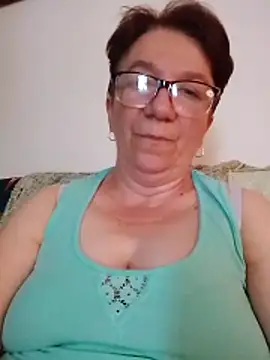 Snapshot of KetQueen101 chatting on 06-30-26, 11:11 KetQueen101 online show from 06-30-26, 11:11