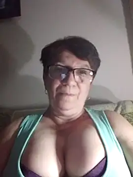 Snapshot of KetQueen101 chatting on 07-08-26, 08:13 KetQueen101 online show from 07-08-26, 08:13