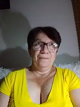 Snapshot of KetQueen101 chatting on 07-25-26, 08:39 KetQueen101 online show from 07-25-26, 08:39