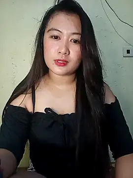 Snapshot of Rosejean chatting on 05-03-26, 05:19 Rosejean online show from 05-03-26, 05:19
