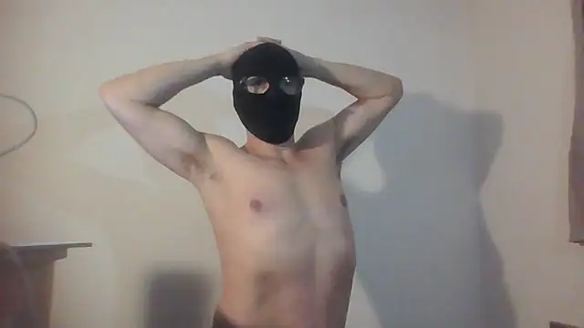 Snapshot of maskedilf chatting on 04-26-26, 02:42 maskedilf online show from 04-26-26, 02:42